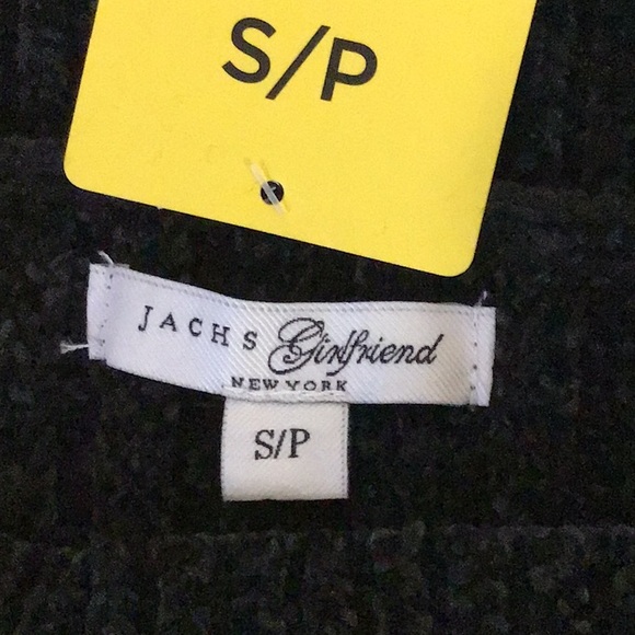 Jachs Girlfriend NWOT soft and cozy black sweater - Picture 6 of 9